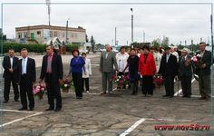 В День памяти и скорби жители села пришли возложить цветы к памятнику погибшим воинам