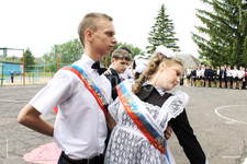 Последний звонок в Камешкирской средней школе | 25/05/2016 | Новь Последний звонок в Камешкирской средней школе | 25/05/2016 | Новь