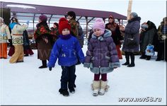 Самые юные камешкирки на проводах Масленицы в Камешкирском районе | Новь
