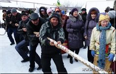 Перетягивание каната на проводах Масленицы в Камешкирском районе | Новь