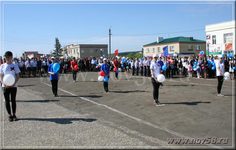 Центральная площадь на праздновании Дня победы в Русском Камешкире | Новь
