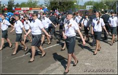 Флеш-моб камешкирских школьников на праздновании Дня победы в Русском Камешкире | Новь