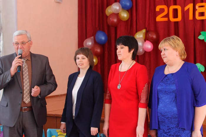В Русском Камешкире выбрали лучшего учителя 2018 года В Русском Камешкире выбрали лучшего учителя 2018 года